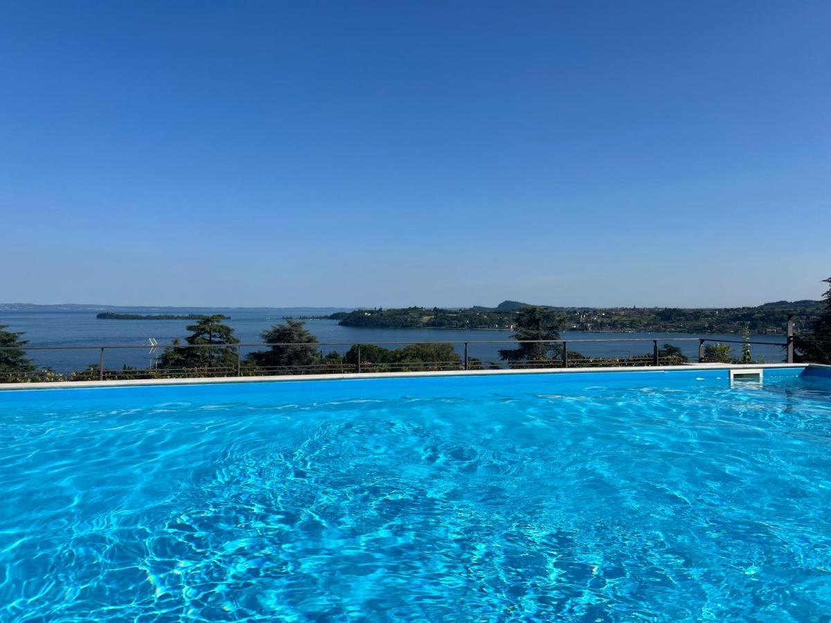 Feli Holiday Home - Panoramic Pool Lake View In Gardone Riviera Dış mekan fotoğraf